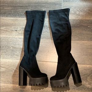 Chunky platforms suede thigh highs